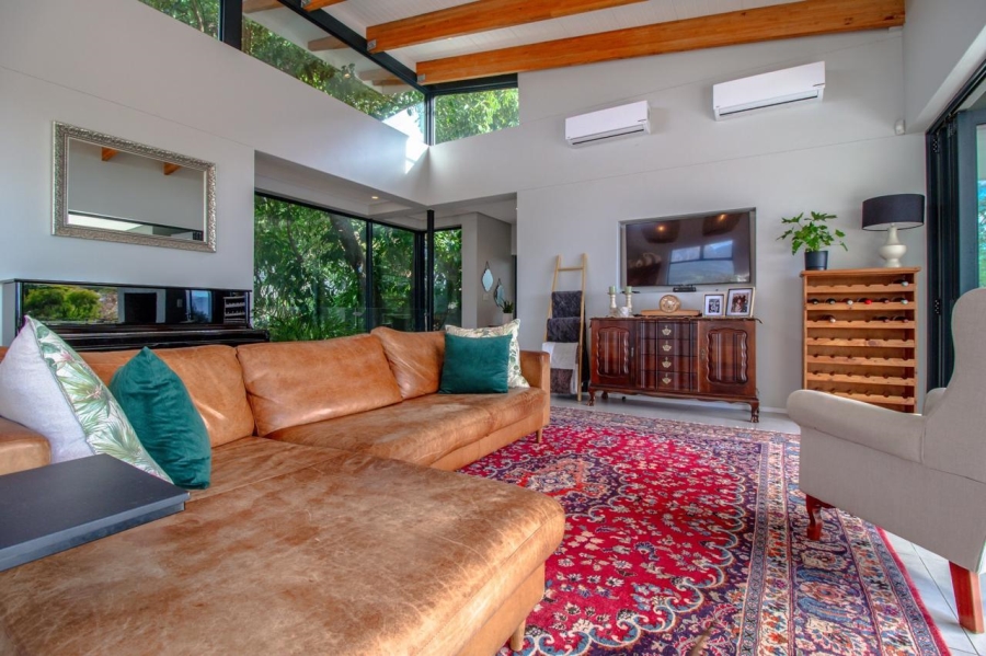 3 Bedroom Property for Sale in Hoog En Droog Western Cape